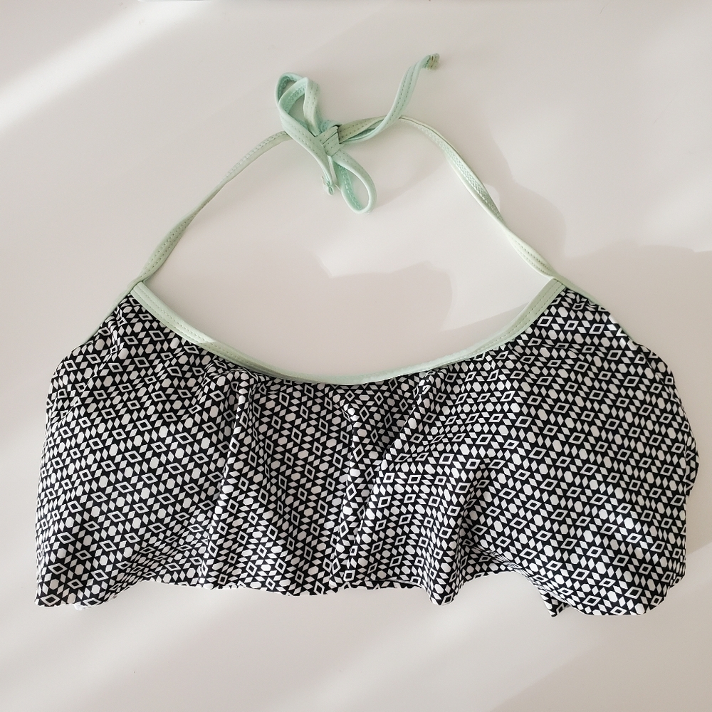 Teal Black and White Pattern Flutter Bikini Swimsuit Top - Size Large